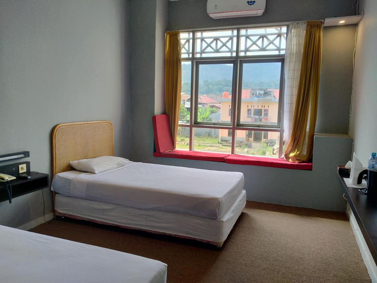 Hiltra Toraja Hotel Rantepao Buitenkant foto