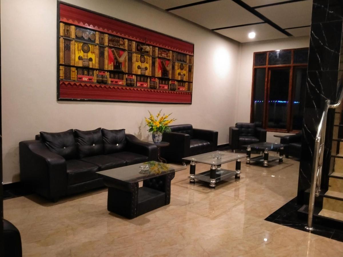 Hiltra Toraja Hotel Rantepao Buitenkant foto